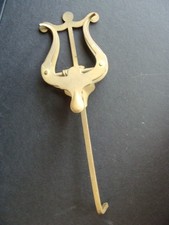 Pince lyre pour partitions