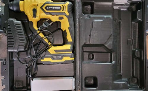 Lot perforateur x - perforateur,