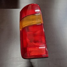 AUTHENTIQUE TOYOTA OEM HIACE VERRE DE FEU ARG LH10*,11*,RZH10*,11/ REF81561-95J1