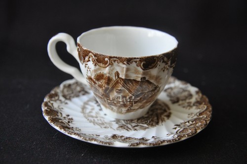 Tasse sous porcelaine - tasse, sous-tasse