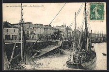 CPA Les Sables-d´Olonne, La Poissonnerie et bateaux amarrés au quai 1913 