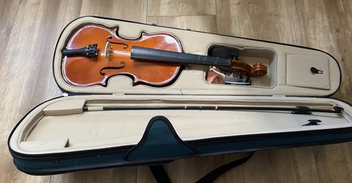 Palatino wood violin comes - palatino,
