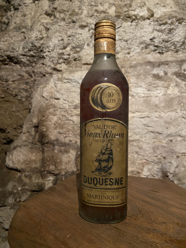 Vieille bouteille rhum - de,