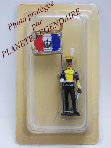 Figurine hachette porte - figurine,
