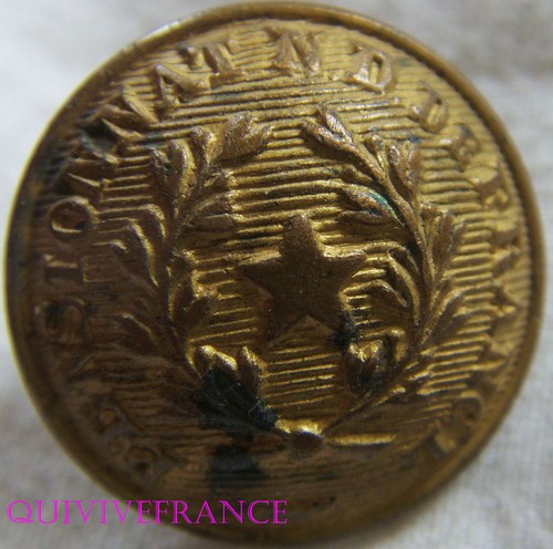 B704 bouton pensionnat nd de - -,