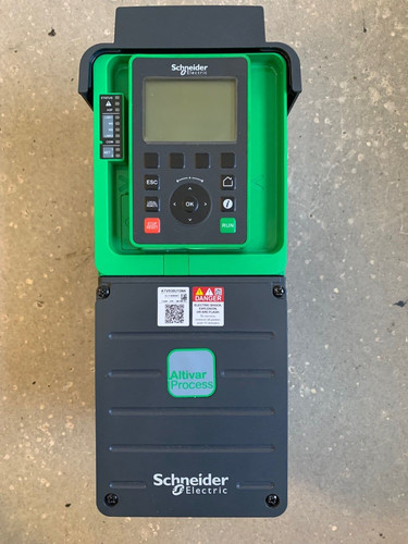 Schneider atv930u15n4 - schneider,