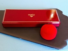 2 écrins, étuis à bijoux