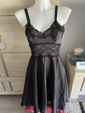 Robe d'été ou fond de robe dos en dentelle taille 36 38