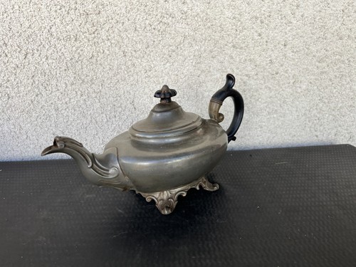 Théière ancienne étain - ancienne,