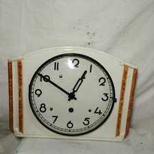 ancienne pendule murale en