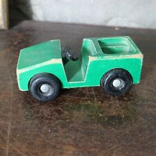 ancien jouet artisanal voiture