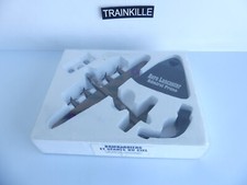 ATLAS BOMBARDIERS ET GEANTS DU CIEL  1:144 AVION AVRO LANCASTER ADMIRAL PRUNE