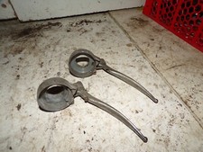 deux cocottes leviers bronze