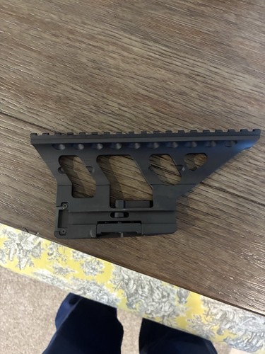 Master optics mount - master,
