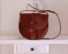 Sac pour femme "Mimi Boho" en cuir, besace marron avec bandoulière ajustable  