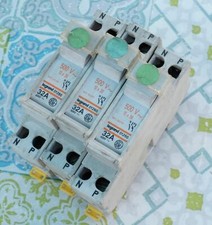 3x Legrand 01260 porte fusible 32A 400V 10x38 Lot de 3