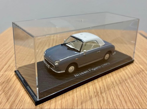 Hachette nissan figaro - nissan,