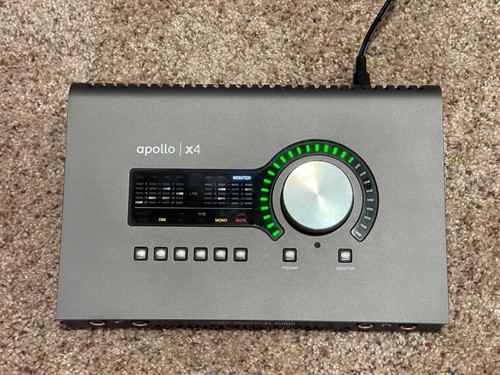 Universal audio apollo - audio, x4