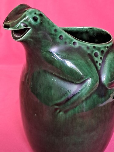 Pichet publicitaire grenouille