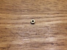 1 Ecrou de roue pour Traction