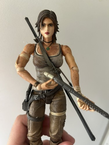 Figurine lara croft - lara,