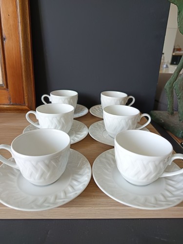 Tasses soucoupes - 6,