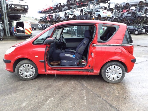 Peugeot 1007 dolce - 1007, 8v