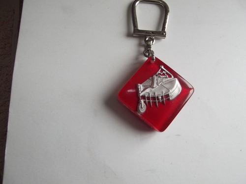 Porte clef bourbon les - porte,