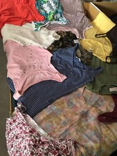 Lot de 50 Débardeurs Grade B Femme Vêtements d'Occasion Mix Tropical été