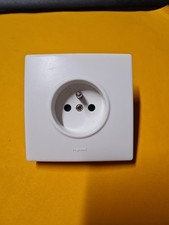 Legrand Neptune 80629 ou 806 29 - Prise de courant 2 Pôles + Terre
