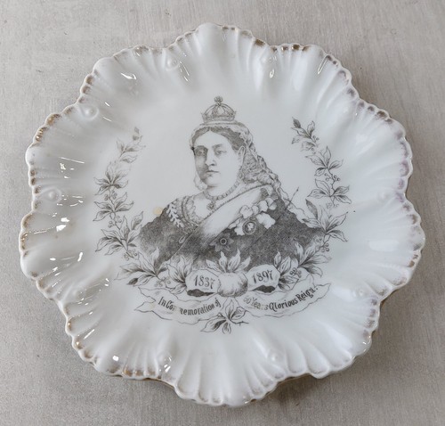 Ancienne assiette