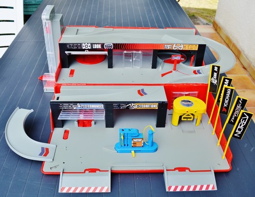 Garage station service - garage,