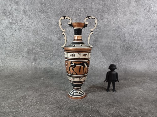 Petit vase décoratif - , en