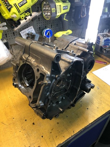 Carter bas moteur crankcase - carter,