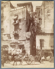 Italia, Costumi Napoli Santa