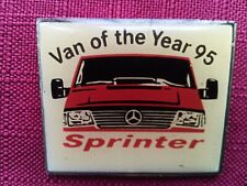 Pin's Camionnette Mercedes Sprinter Utilitaire, Van of the Year 95 RARE (196)