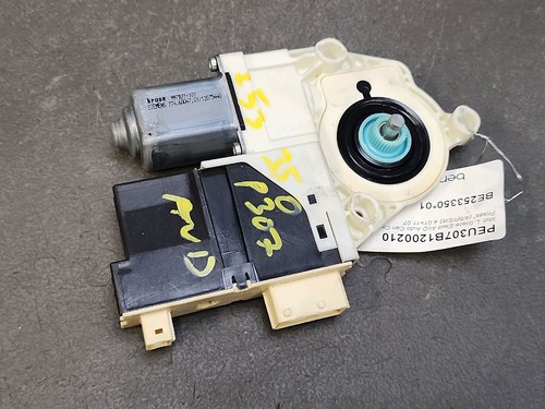 Moteur lève vitre avant droit