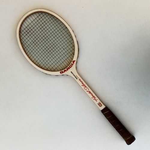 Raquette tennis ancienne - ancienne, en