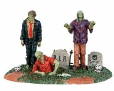LEMAX SPOOKY TOWN " THE DEAD RETURN " ZOMBIE # 53238...NICE!
