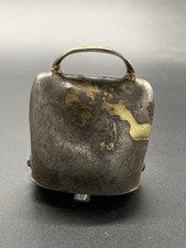 Ancienne Cloche Sonnaille Vache Montagne Old Vintage Bovin Simond Devouassoud ?