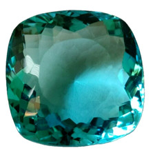 Grande topaze bleue 66,70 ct