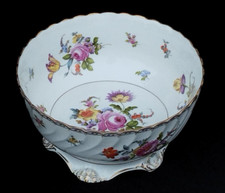 ancienne grande coupe saladier porcelaine dresden ? Porcelain Dish flowers