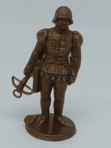 Figurine pub ancienne mokarex - figurine,
