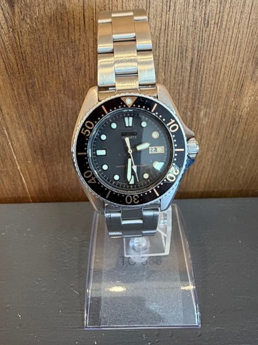 Seiko diver 150m quartz watch - seiko,