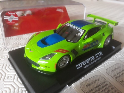 Slot car voiture - voiture, circuit