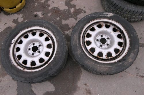 Passat 35i 3a pneus - 2x, vw