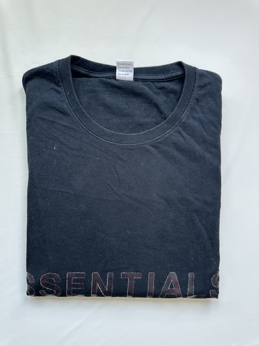 Shirt noir essentials - t-shirt, "essentials"