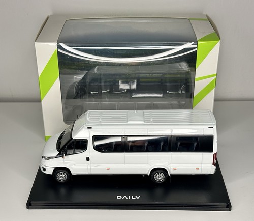 Iveco daily minibus - iveco,
