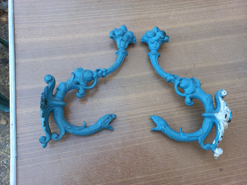 Anciennes paire patères en - de,