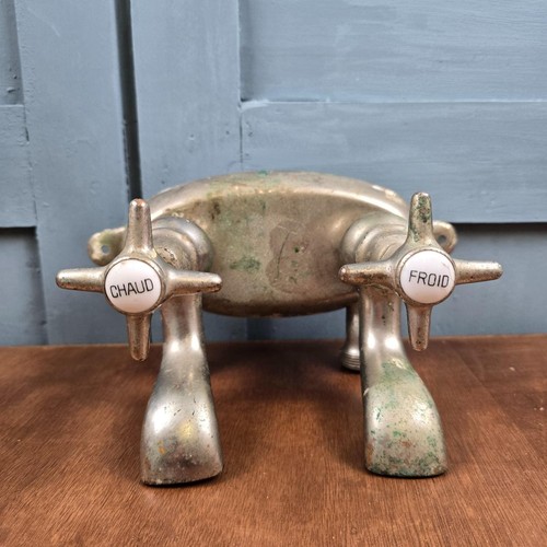 Robinet ancien baignoire chaud - robinet,